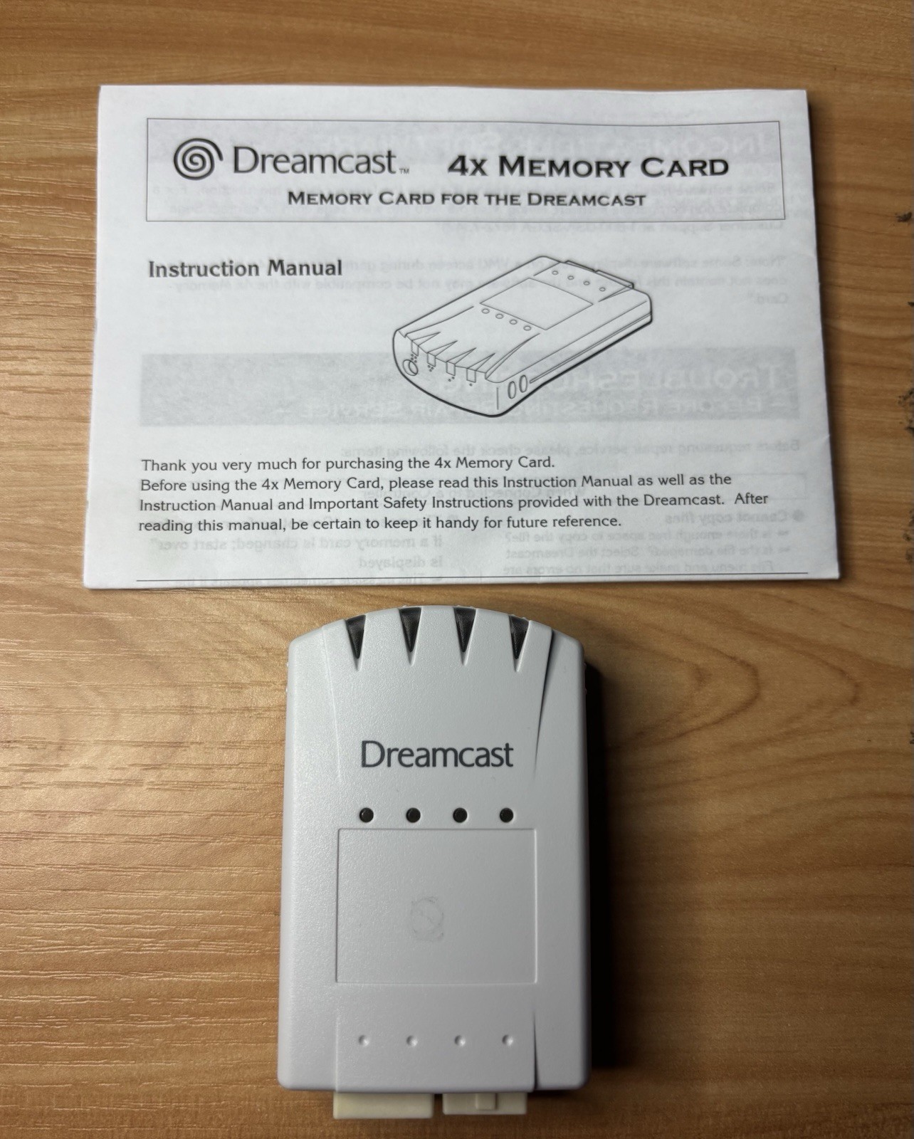 Dreamcast MEMORY CARD 4X HKT-4100 SEGA Official Tested Working w/ Manual