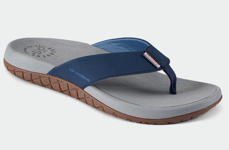Grundens Fishfinder Sandal - Blue Abyss - Men's Size 9 - NEW!!
