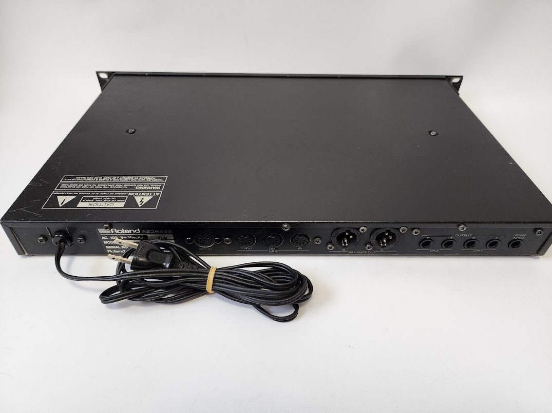 Roland GP-16 Digital Guitar Multi Effects Processor
