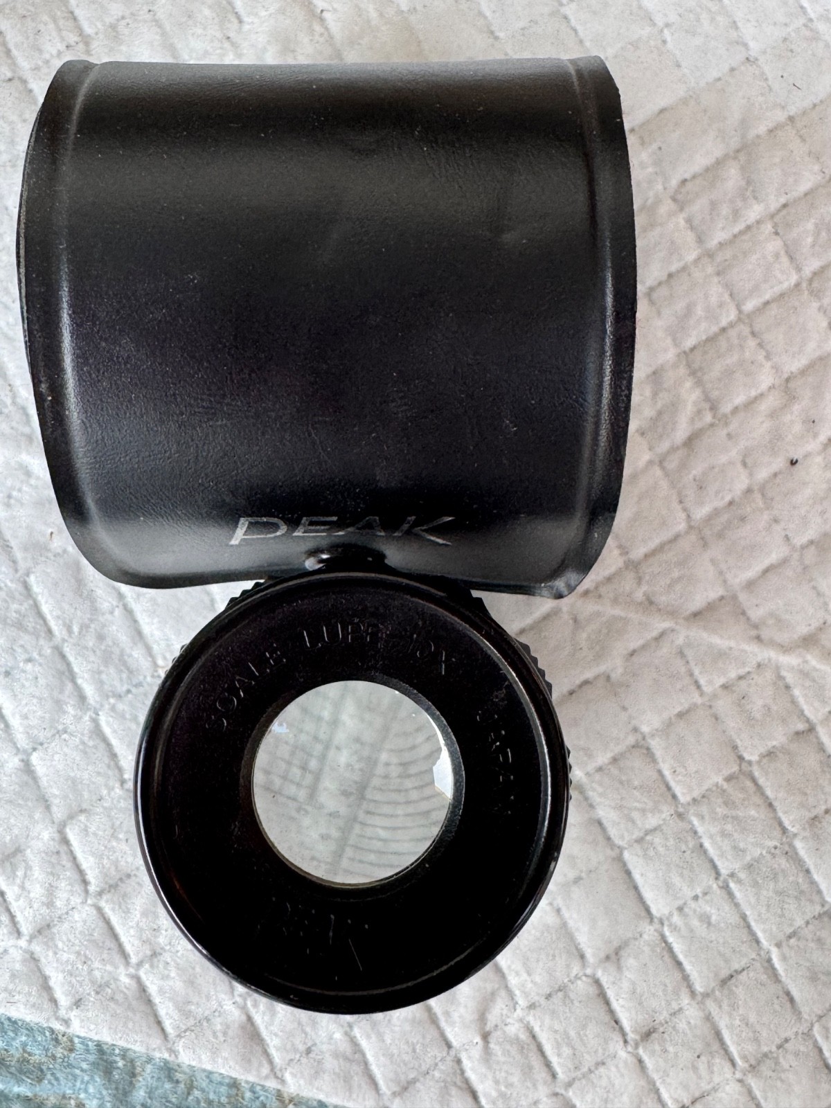 peak scale loop x10 magnifier