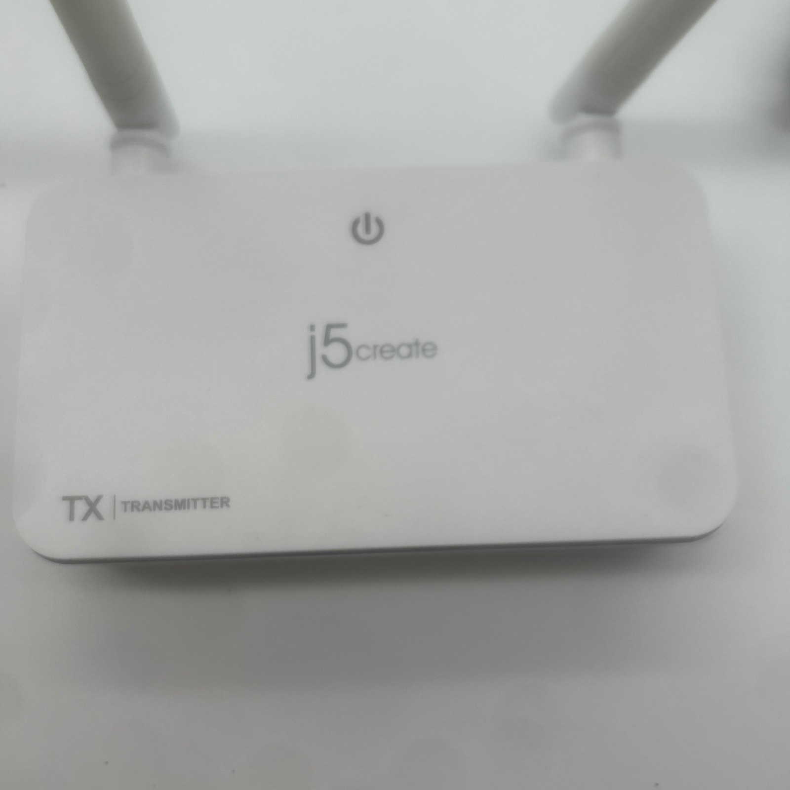 j5create Wireless HDMI Display Extender JVAW52 White @G. A1