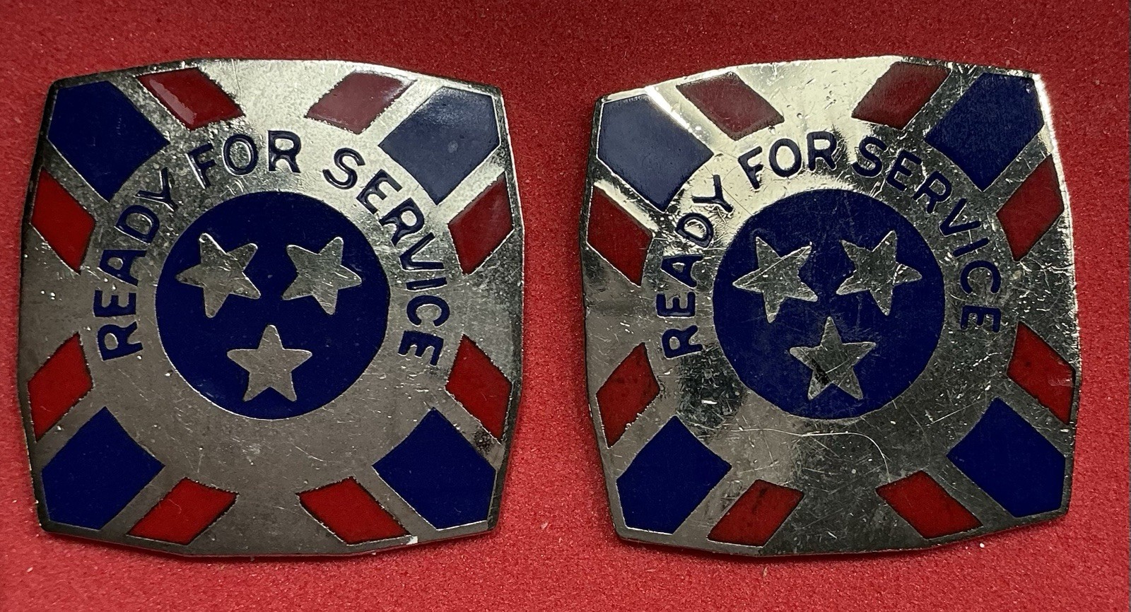 Pair of US Army 121st Reserve Regiment Unit Crest Pins