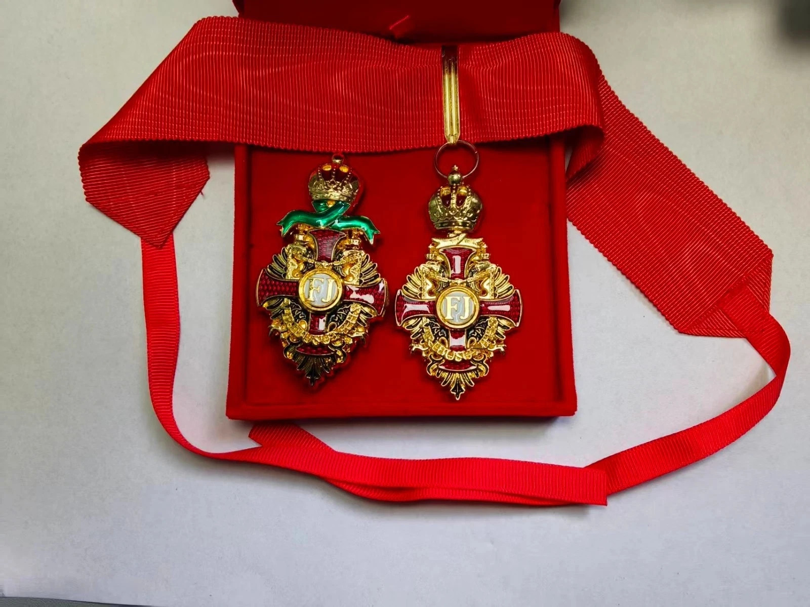1 Set Austro-Hungarian Crown Merit Cross Order of Franz Joseph Reproduction