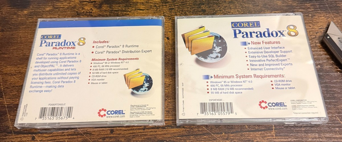Corel Paradox 8 & Runtime Vintage Software see pics free ship READ
