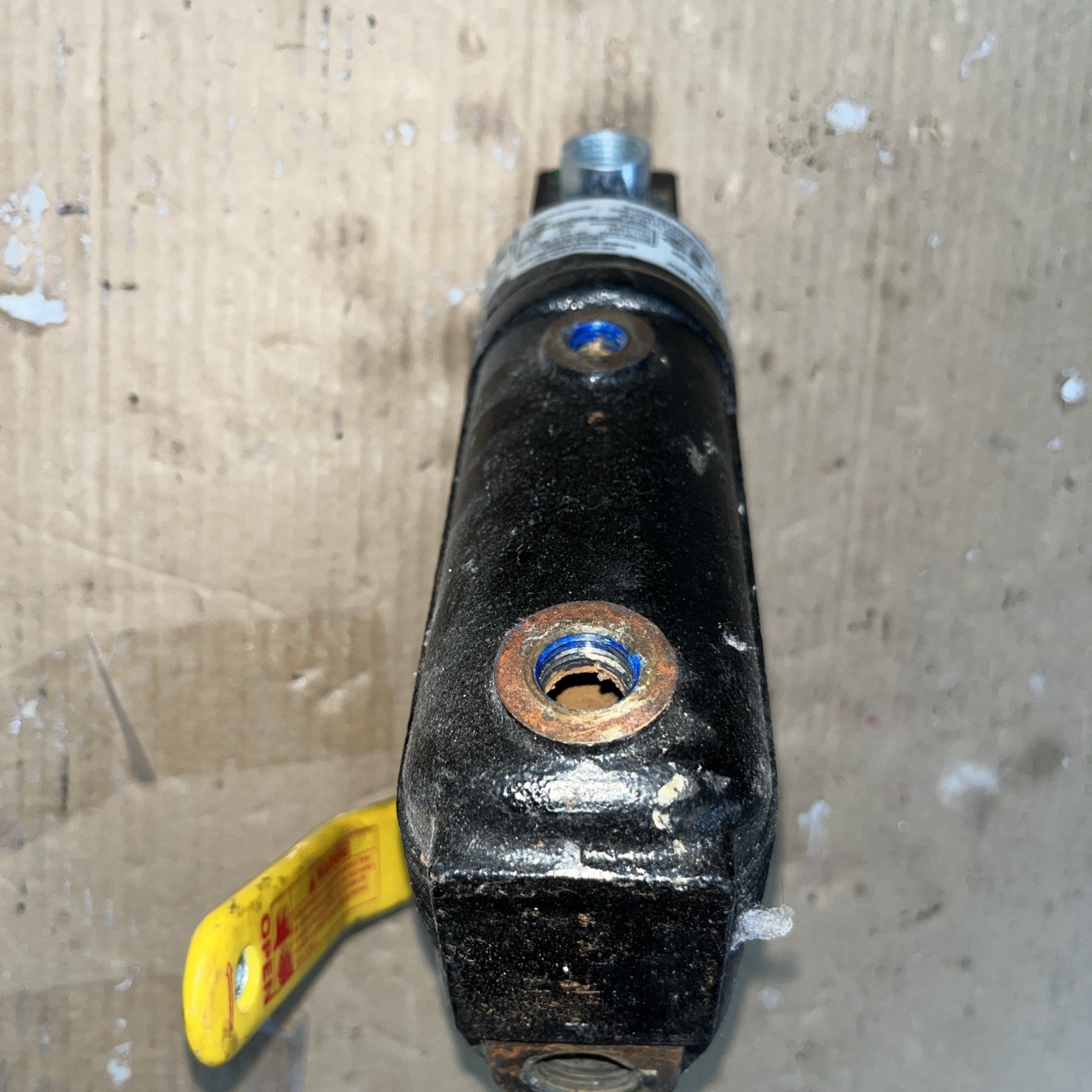 MCDONNELL & MILLER 67 Low Water Cut-Off 120/240Vac Float Type Low