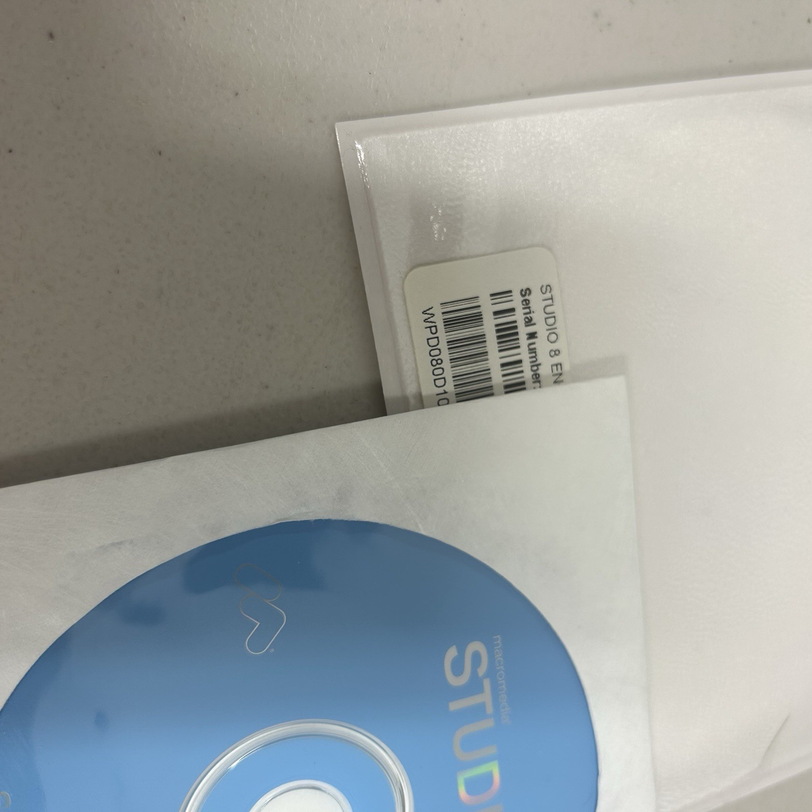 Macromedia Studio 8 UPGRADE Win/Mac 2 Disc Set - VERY GOOD CONDITION!!!!