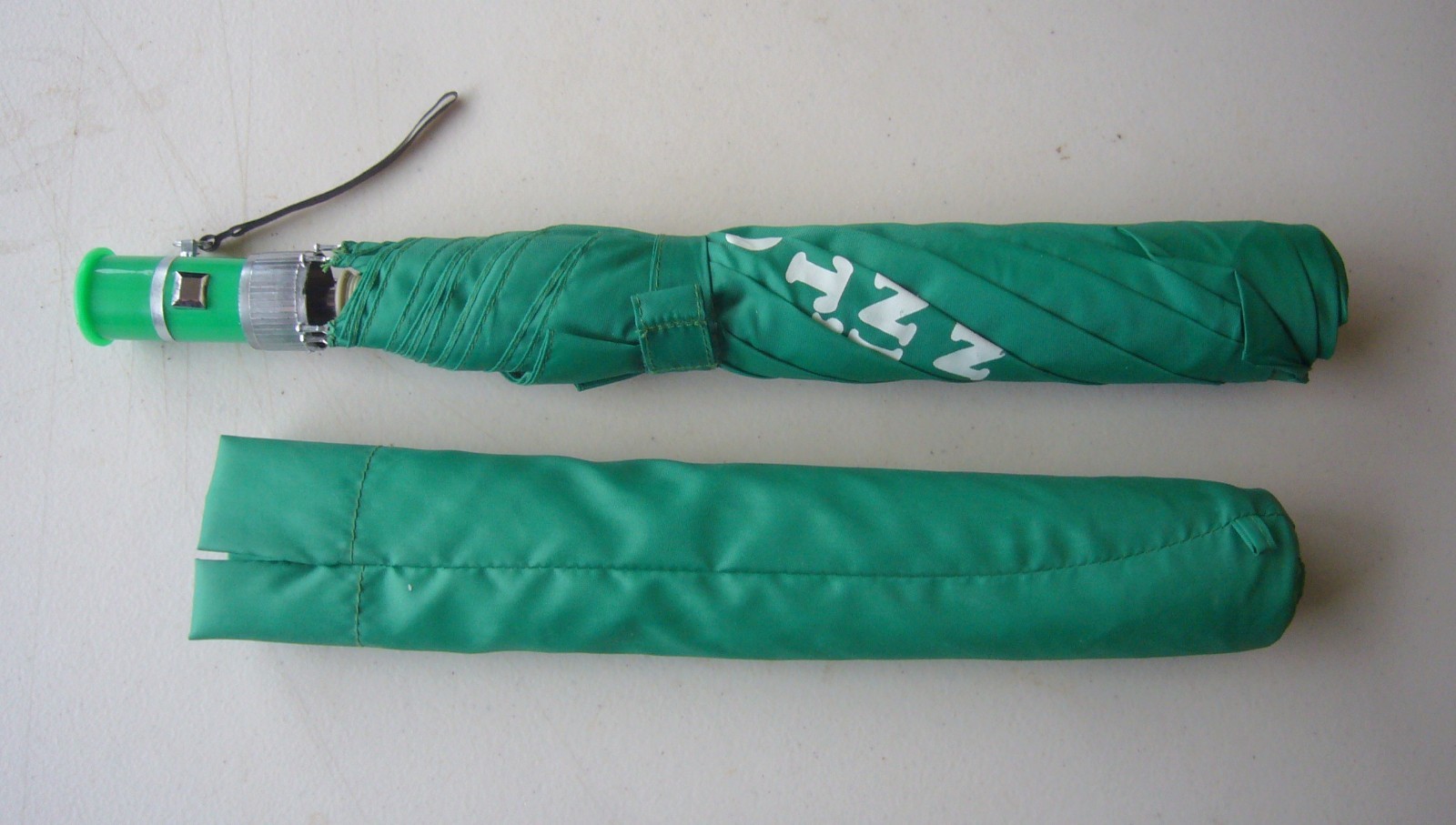 Small 33" di GREEN compact Foldable Automatic BINGO UMBRELLA saint patrick's day