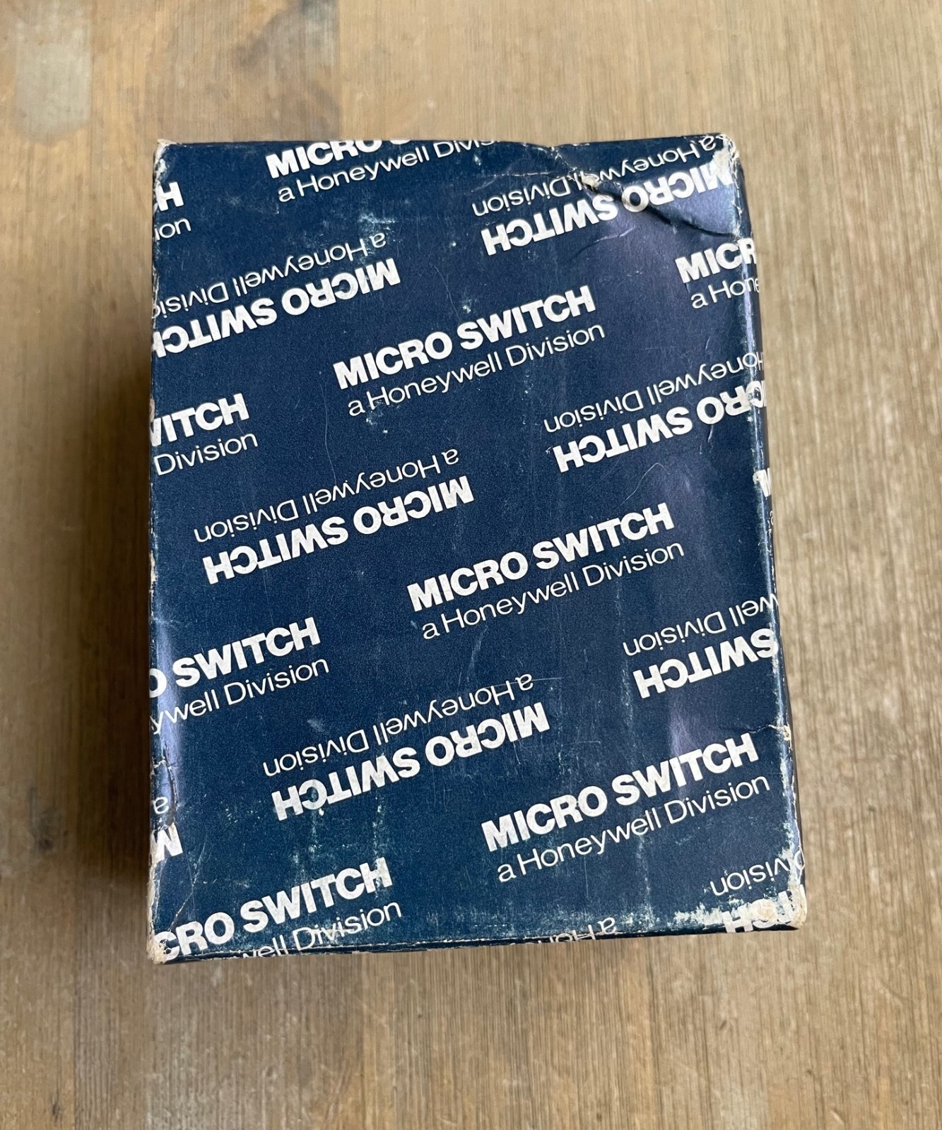 HONEYWELL MICRO SWITCH FE-TR5 8809 LOGIC MODULE 15VAC 12VDC NEW IN BOX