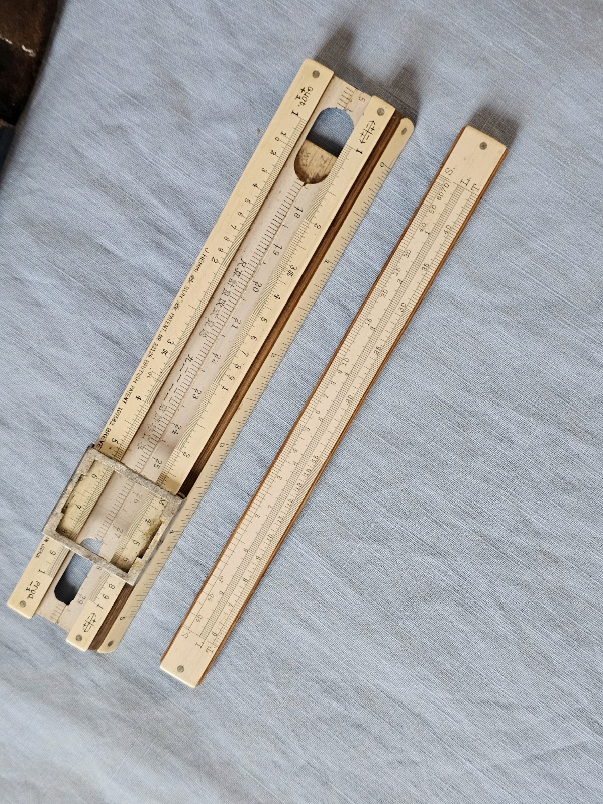 Vintage J HEMMI Japan SUN Patents 22129 107562 BAMBOO POCKET 6" SLIDE RULE Cased