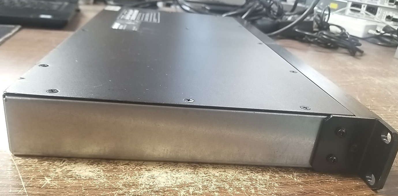 Shure MXWANI8 8-Channels Microflex Wireless Audio Network Interface. *READ⬇️*
