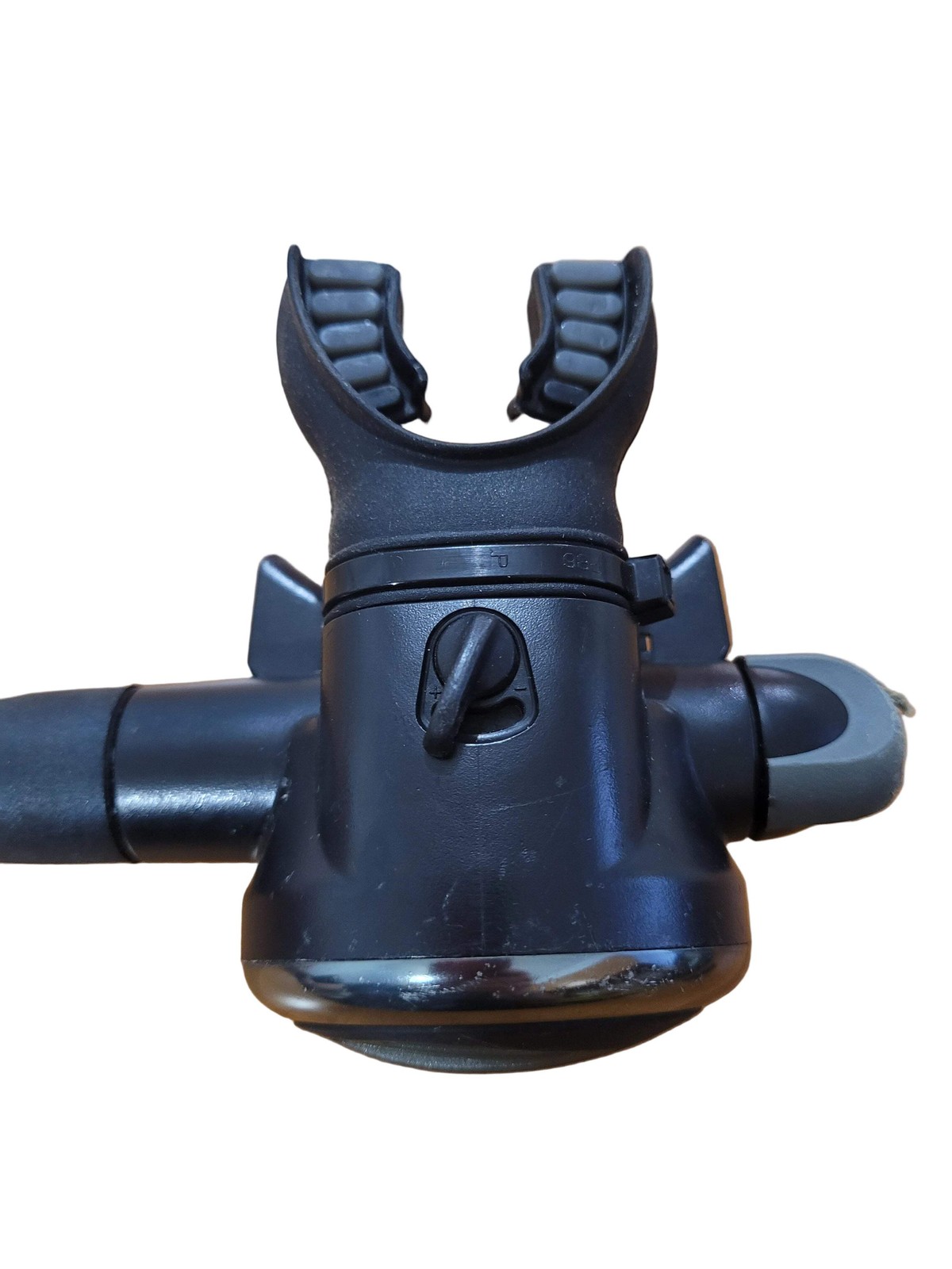 Oceanic FDX 10/ Delta 4 Regulator