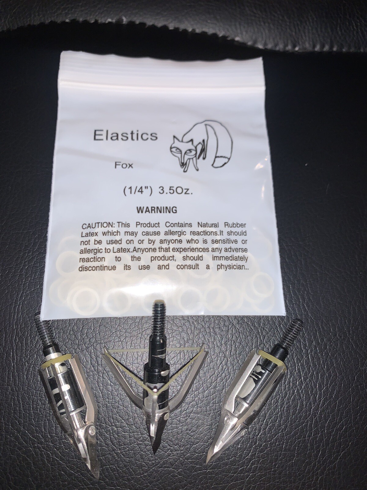 3 Rocket Trophy Ridge Meat Seeker Broadheads. 3 blade ,100g And 1 Pack Of Bands