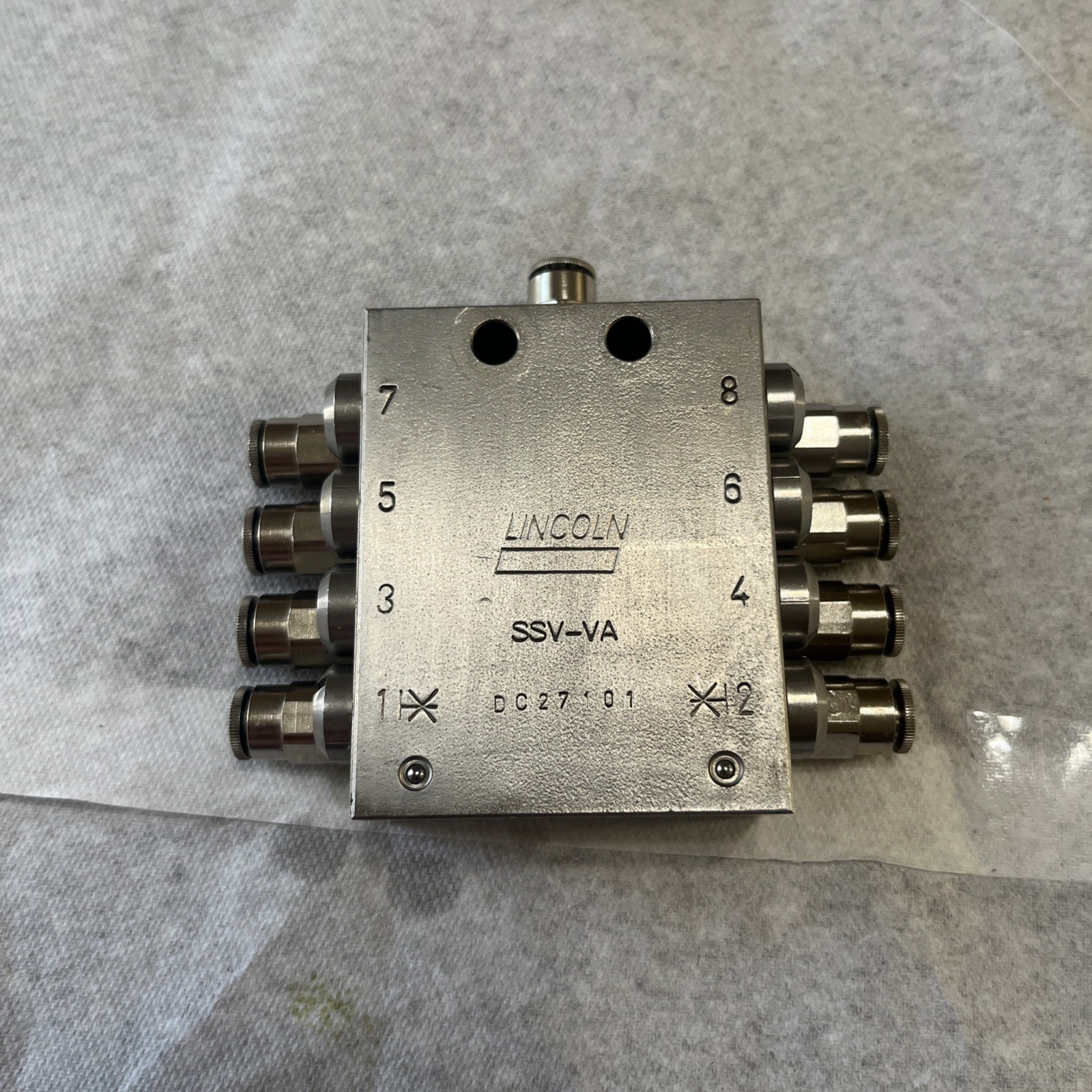 LINCOLN SSV DIVIDER VALVE BLOCK SSV-VA  Dc27101