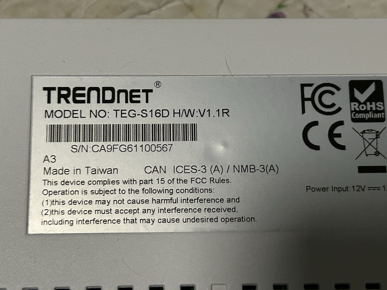 Switch Ethernet Trendnet 16 Port Model TEG-S16D Used White