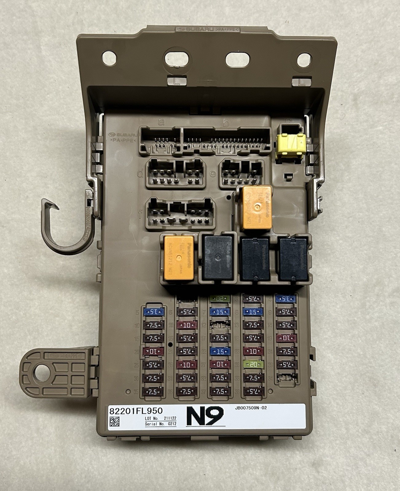 2021-2023 Subaru Crosstrek Cabin Junction Fuse Box Keyless 82201FL950 OEM