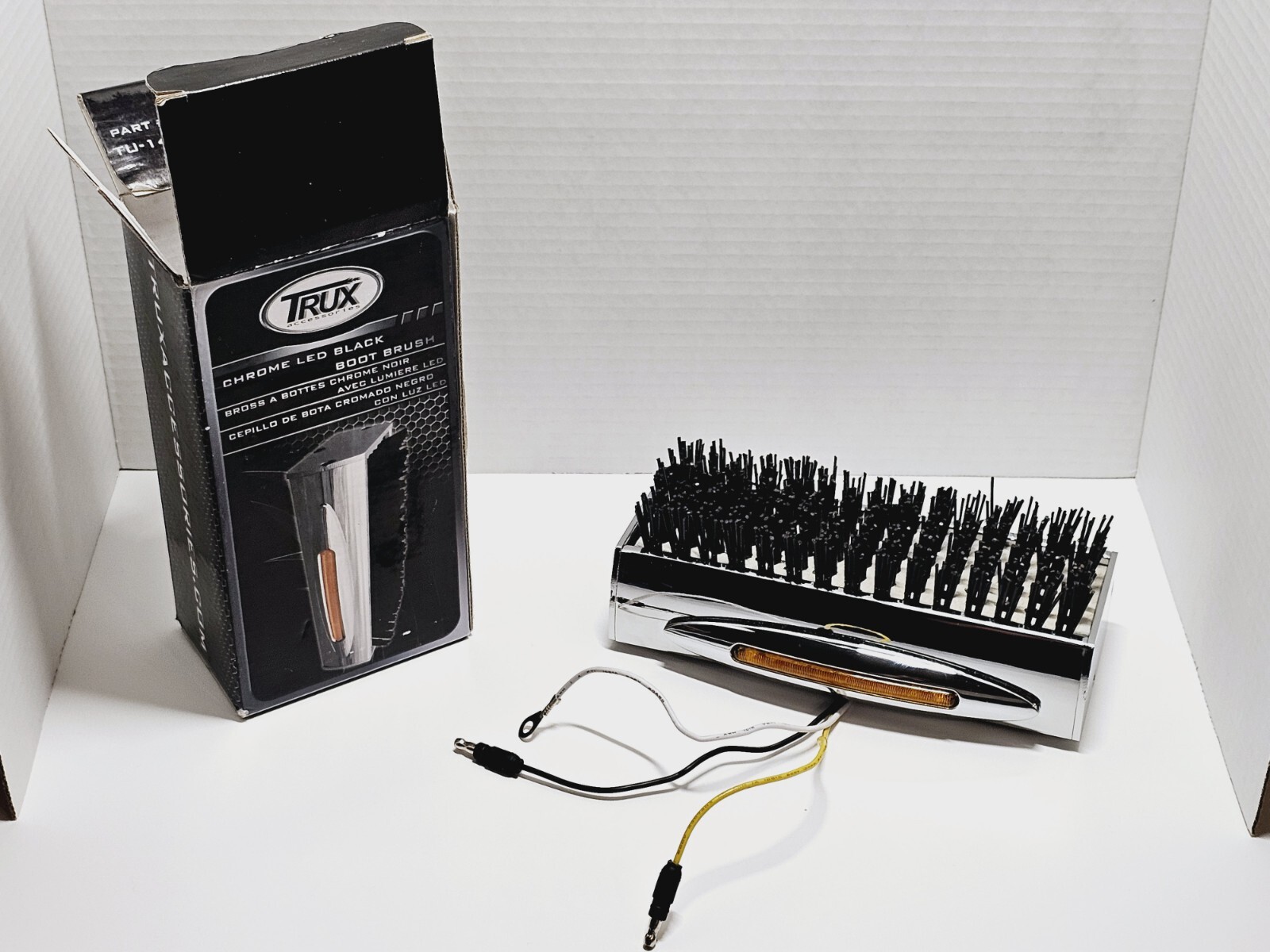Trux Chrome LED Black Boot Brush TU-140IL