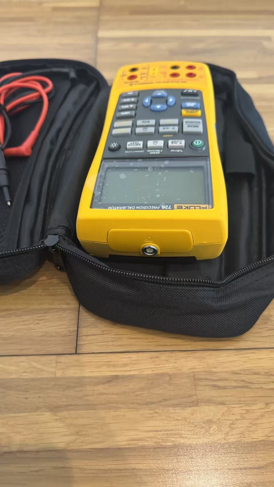 Fluke 726 Precision Multifunction Process Calibrator