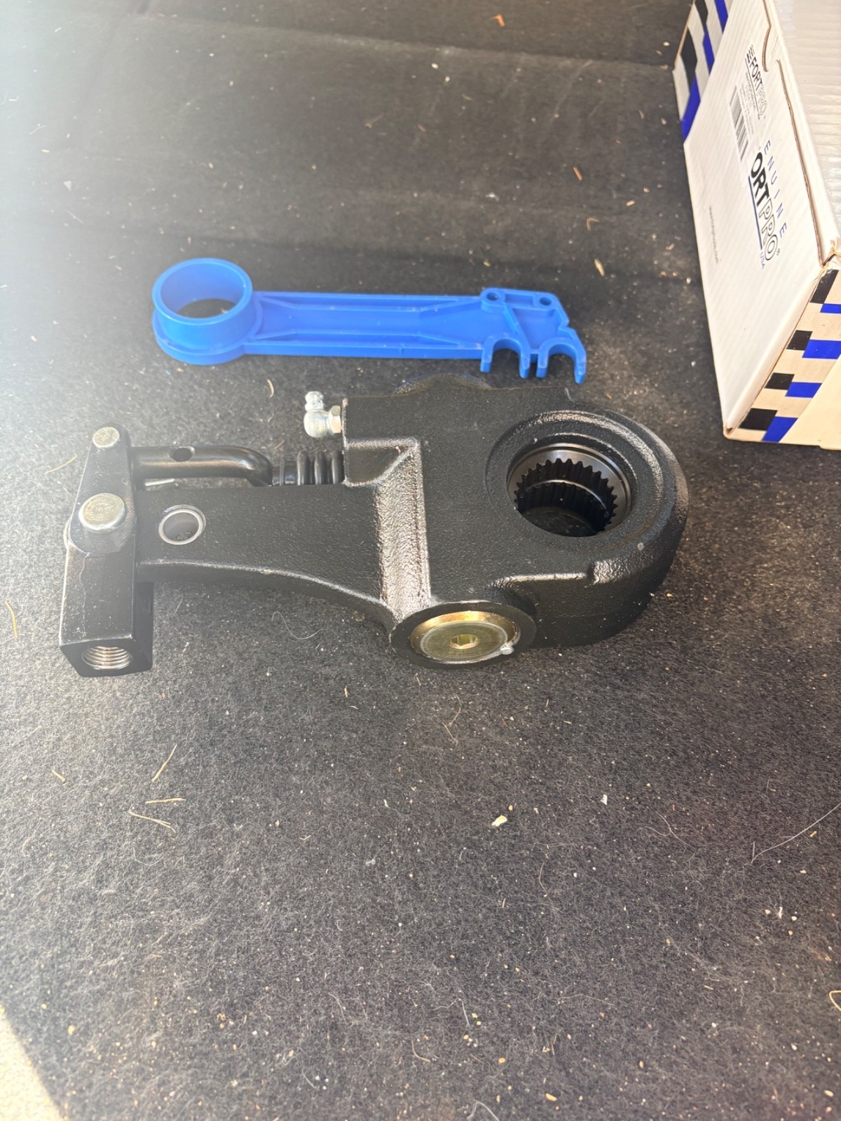 Fort Pro USA Automatic Slack Adjuster F225058 Crewson st 1-1/2" - 28 5.5" - 6.5"