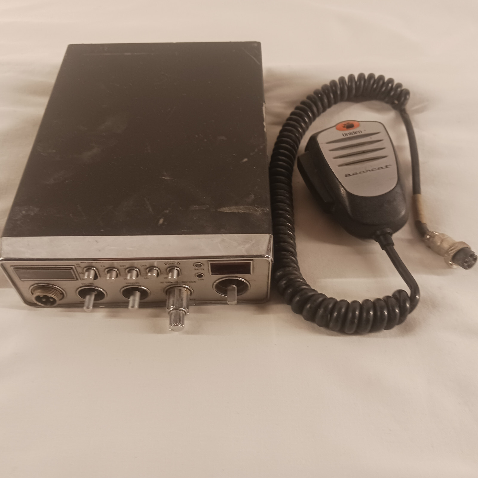 Uniden PC68XL 40 Channel Mobile CB Radio CB Hand Untested Parts Only