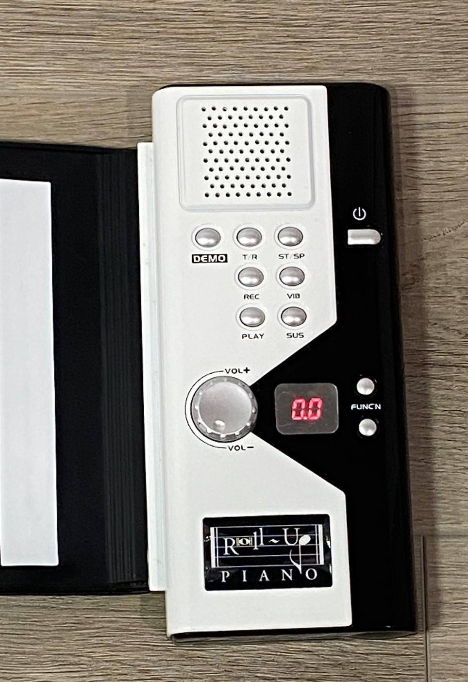 Portable Electronic Roll-Up Piano with 49 Keys