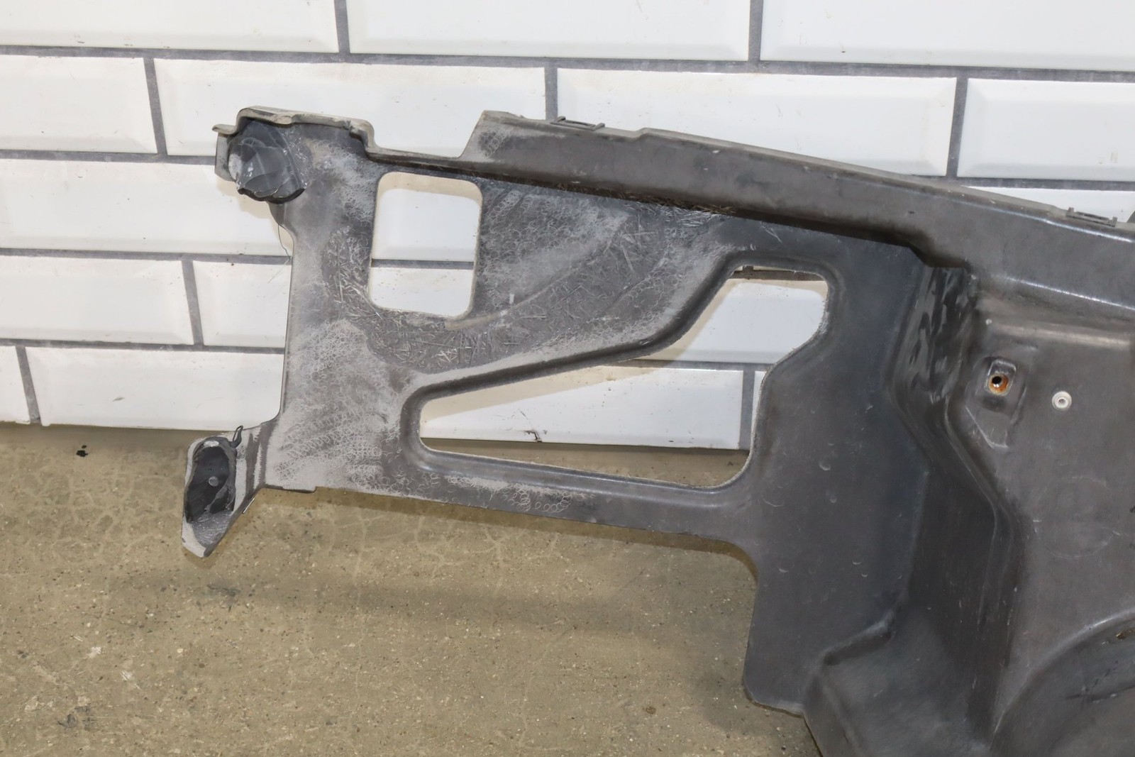 97-04 C5 Corvette Left Driver Front Inner Fender Structure *Damaged*