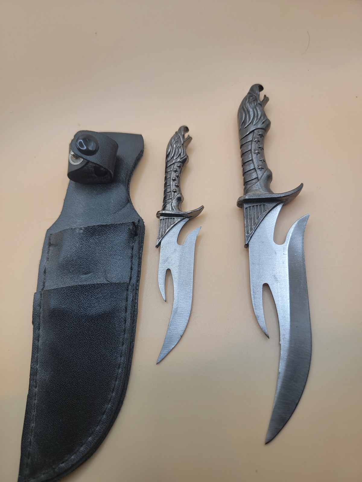 Mini Twin Daggers Knives Fantasy Falcon Head With Sheath Stainlesss Steel