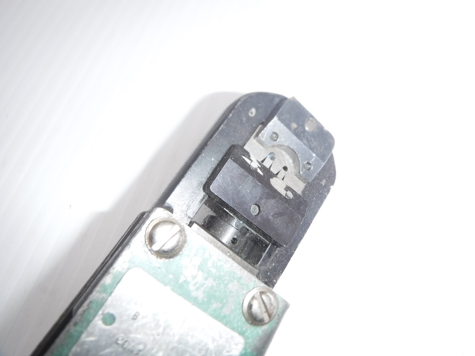 Berg H143 Hand Crimp