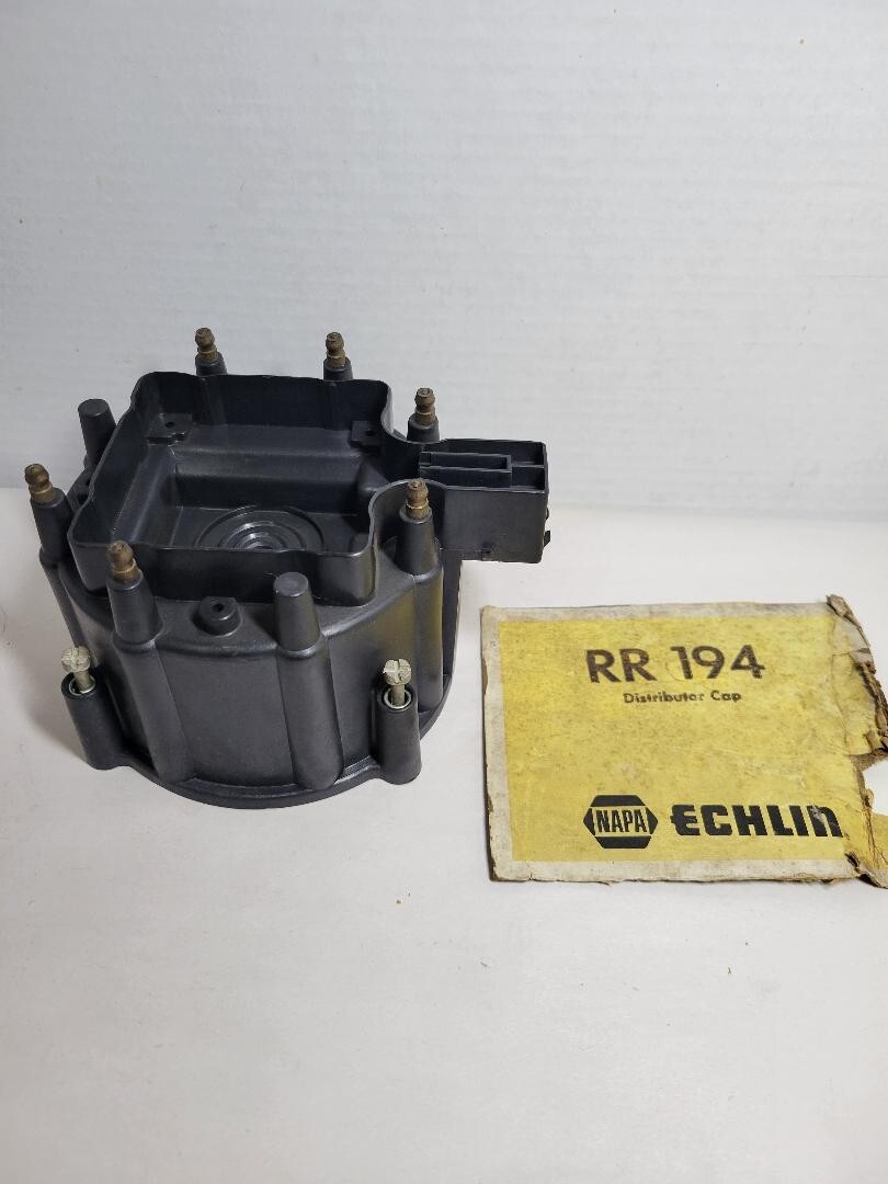 Napa Echlin RR 194 Distributor Cap New Old Stock