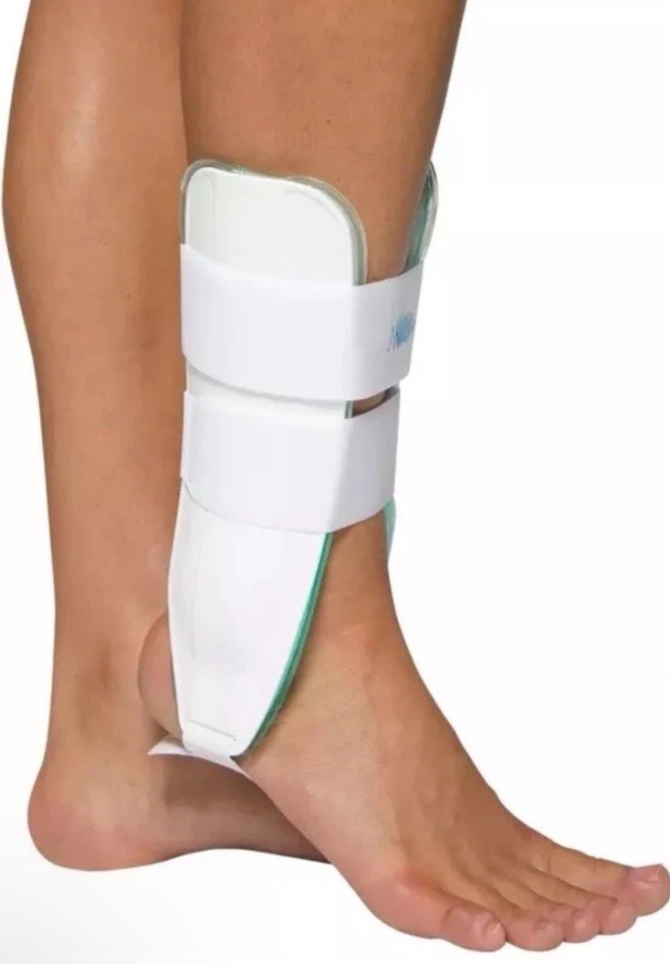 Aircast Sport-Stirrup Ankle Brace, Right #02DR