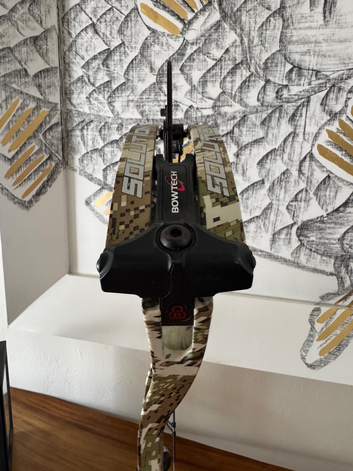 Bowtech solution compound bow RH