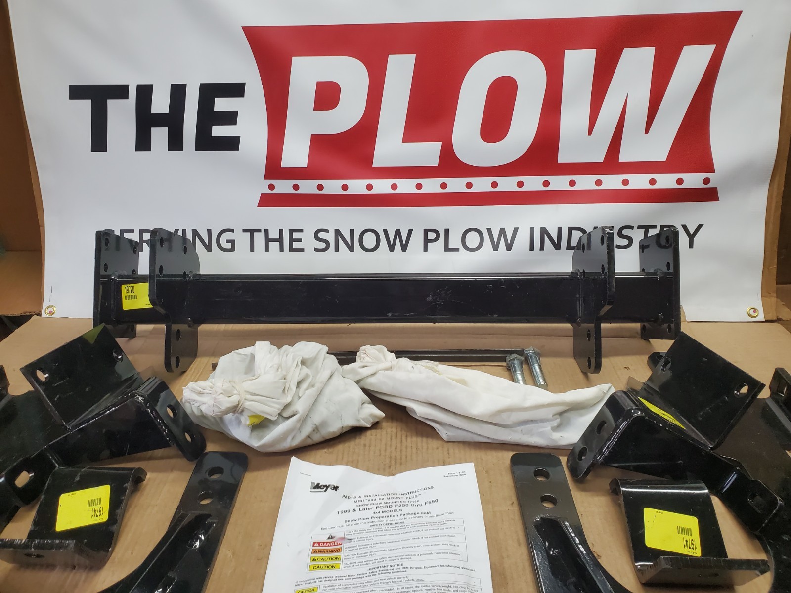 Genuine OEM Meyer Snow Plow Plus Mount 99-07 Ford F250 350 450 550 17162 F 250