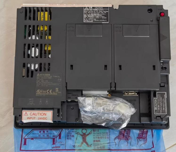 New In Box Mitsubishi GT1662-VNBD Touch Screen Panel