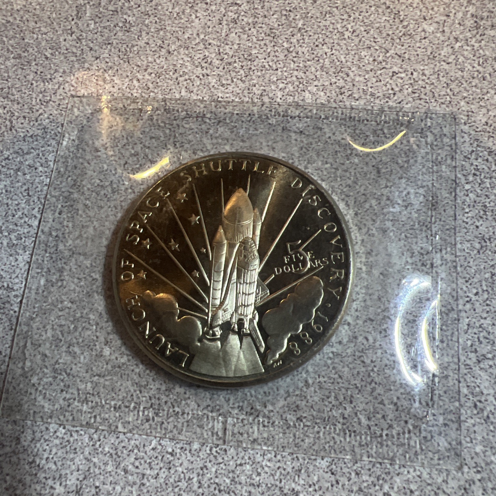 1988 Launch Of Space Shuttle Discovery $5 Coin Republic Of The Marshall Islands