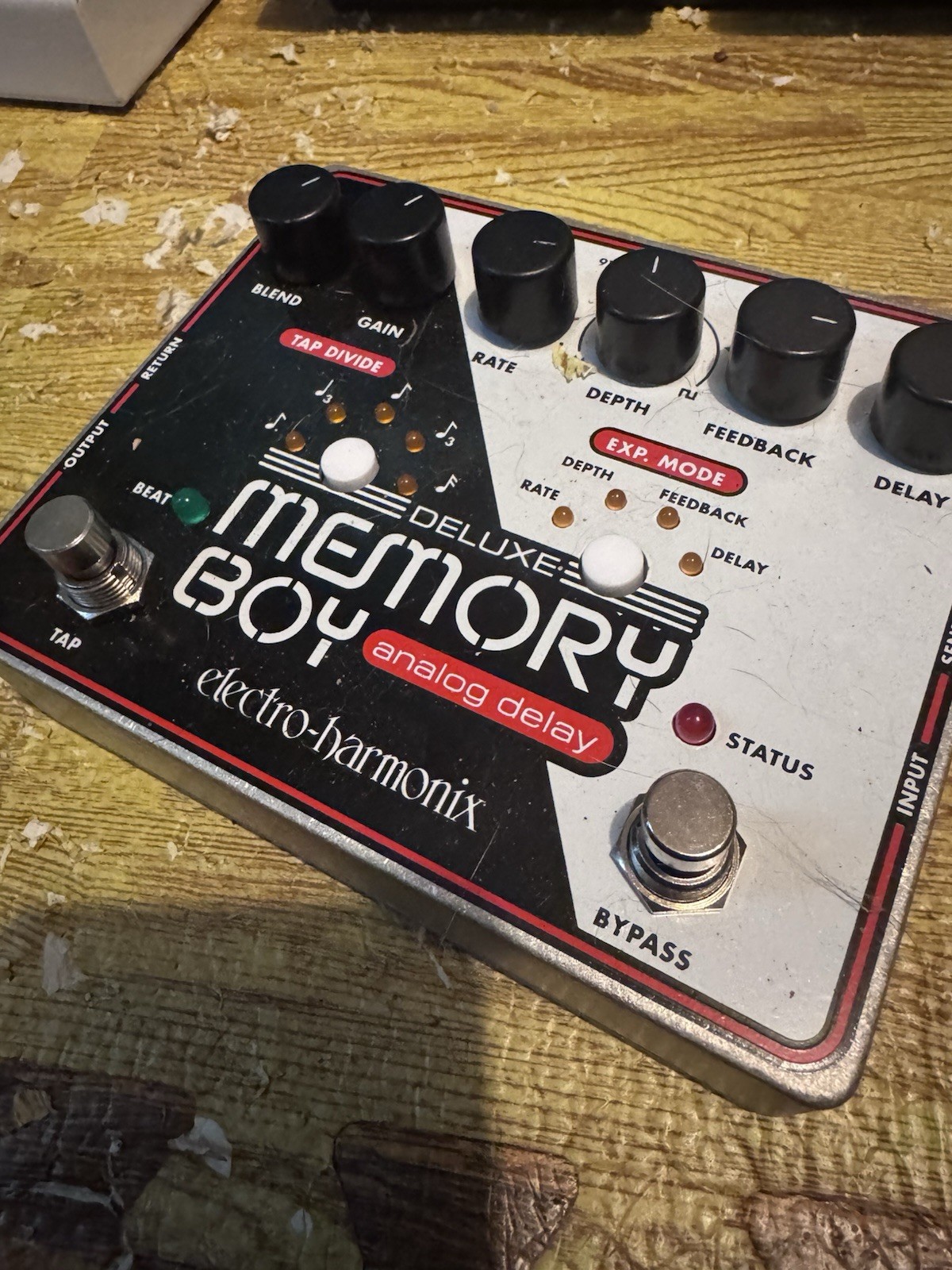 Electro-Harmonix EHX Memory Boy Delay Pedal Deluxe Effects Pedal Guitar
