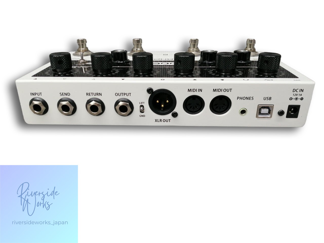 MOOER PREAMP LIVE Guitar Preamp Effects Pedal - Compact Design JP