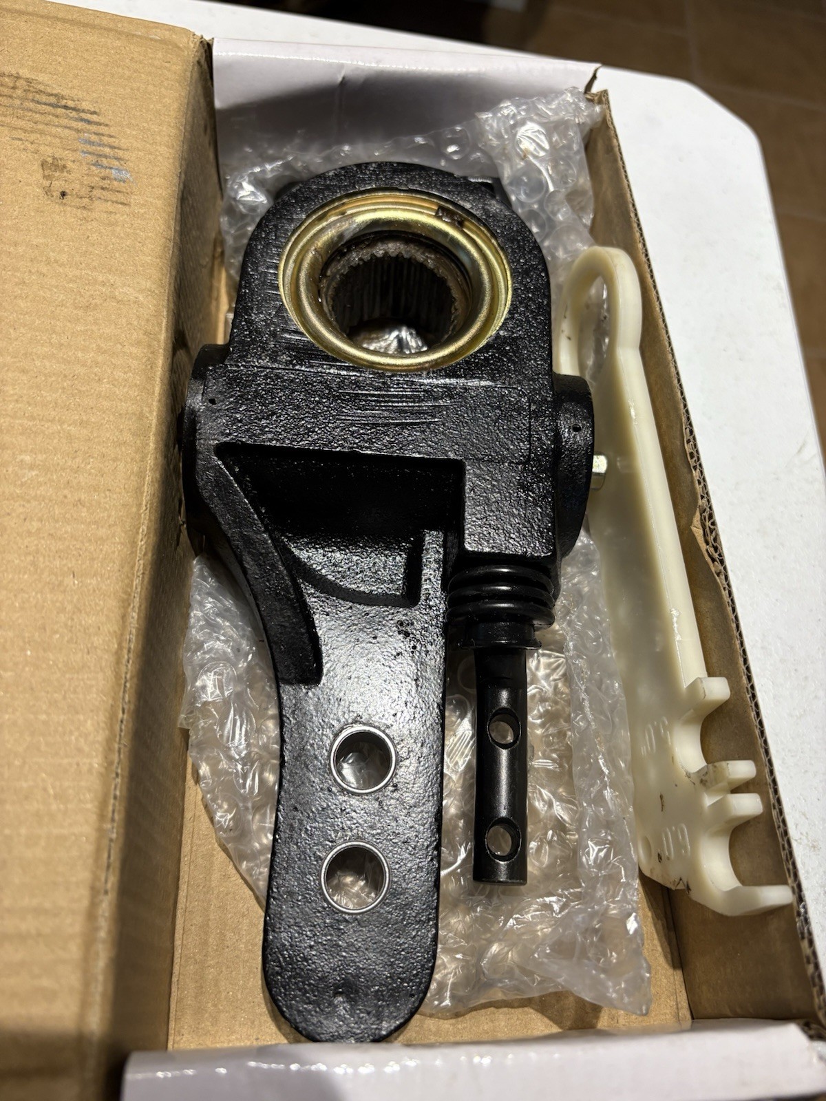 Dayton Parts 05-562 Air Brake Automatic Slack Adjuster NEW 1.5-28 X 5.0/6.0
