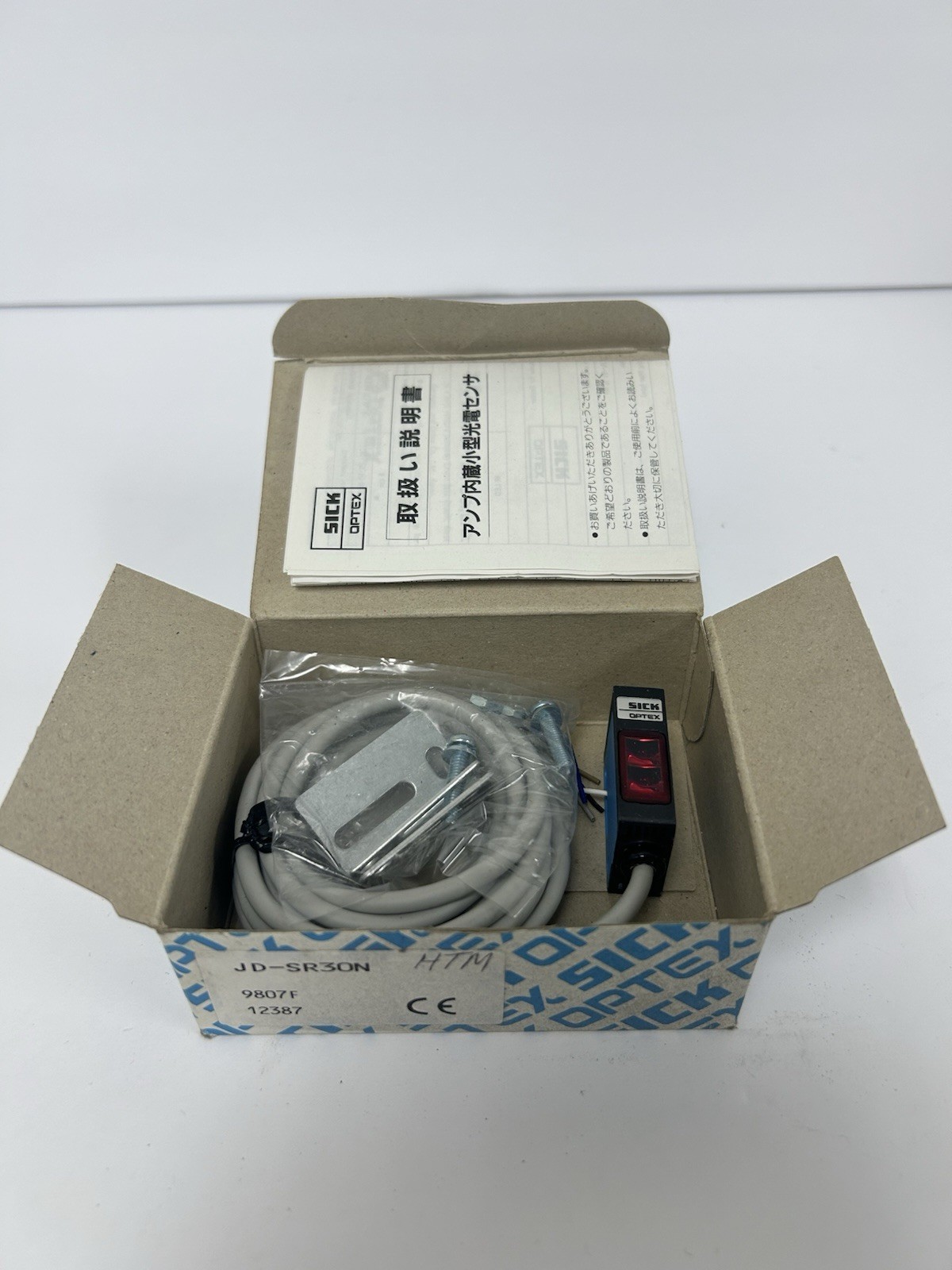 Sick Optex JD-SR30N / JDSR30N Photoelectric Sensor