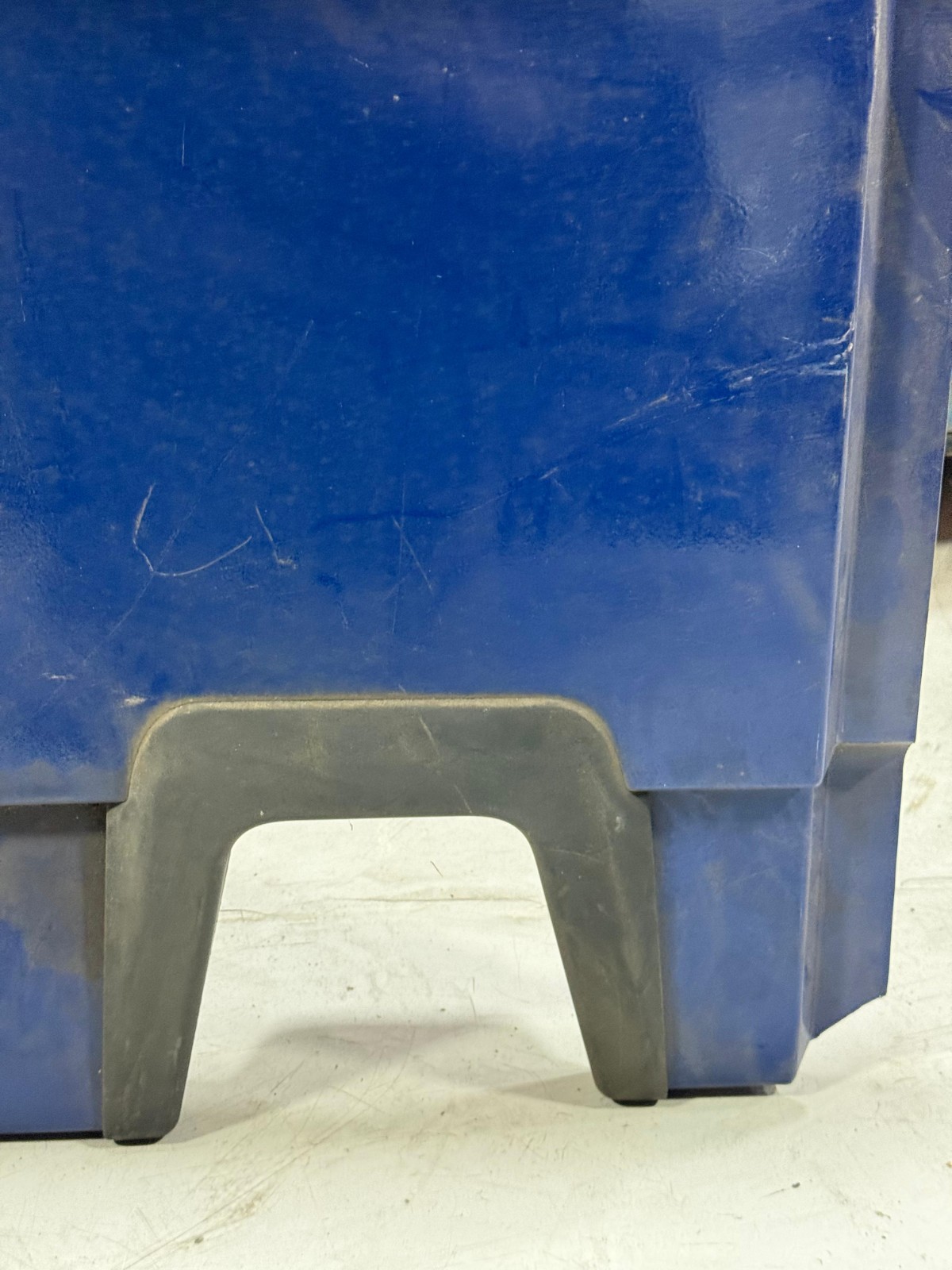 Freightliner Cascadia Left Side Fairing Panel Blue Side Skirt 2008-2017