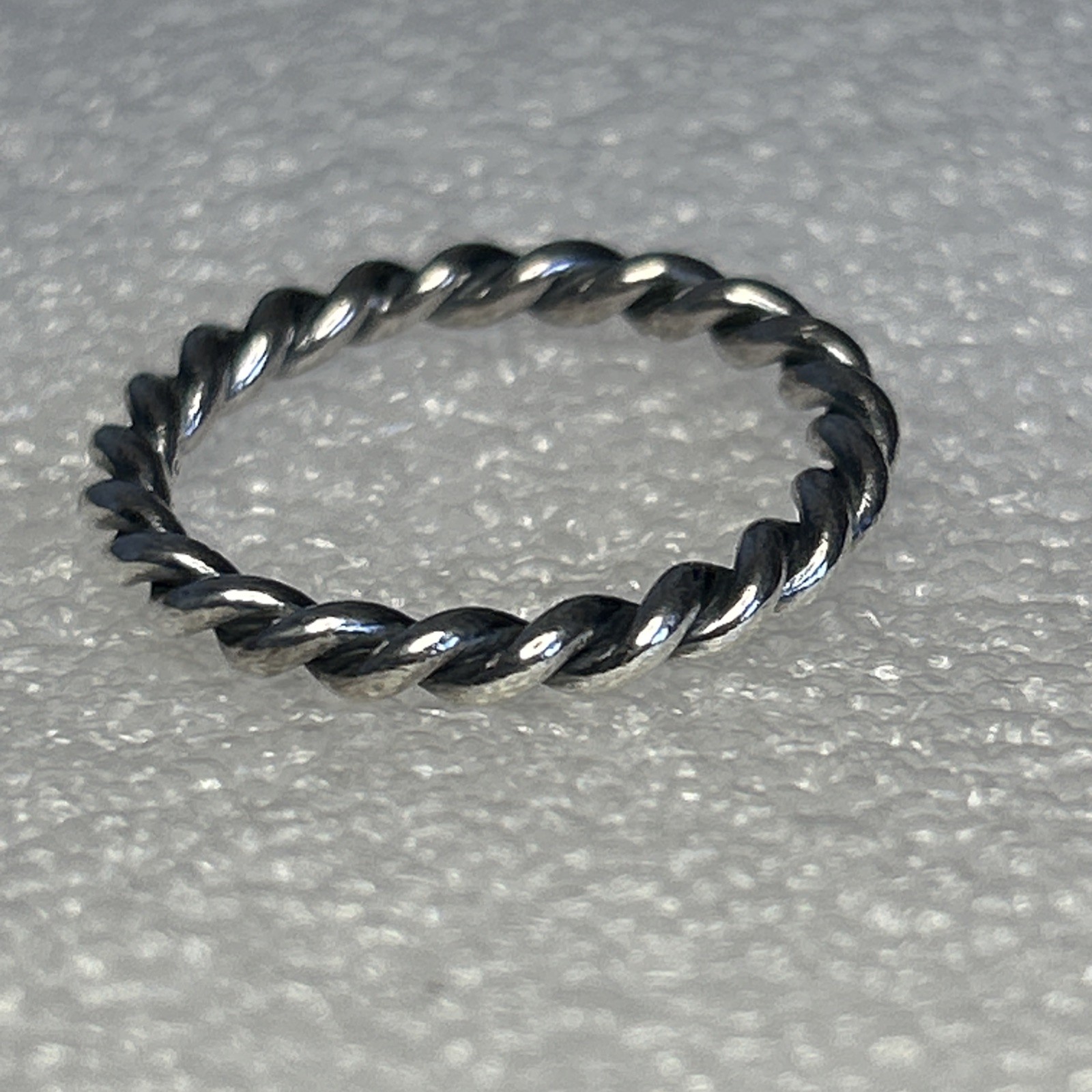 Authentic Pandora 🌟 Twisted Rope Band Ring 🌟 S925 ALE 🌟 Size 58 🌟 190602