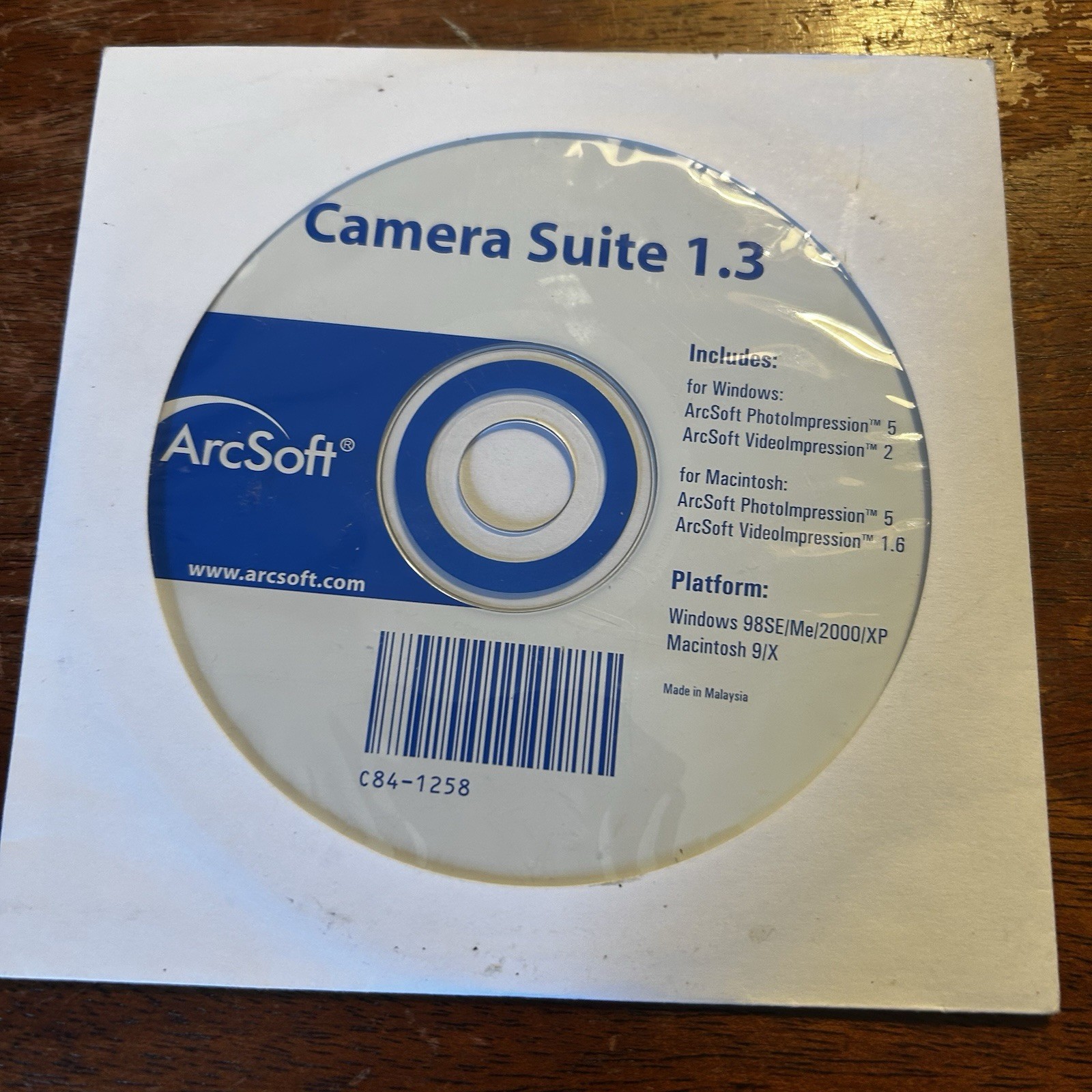 #1236 ArcSoft Camera Suite 1.3 Platform Windows 98 SE & Macintosh 9/X