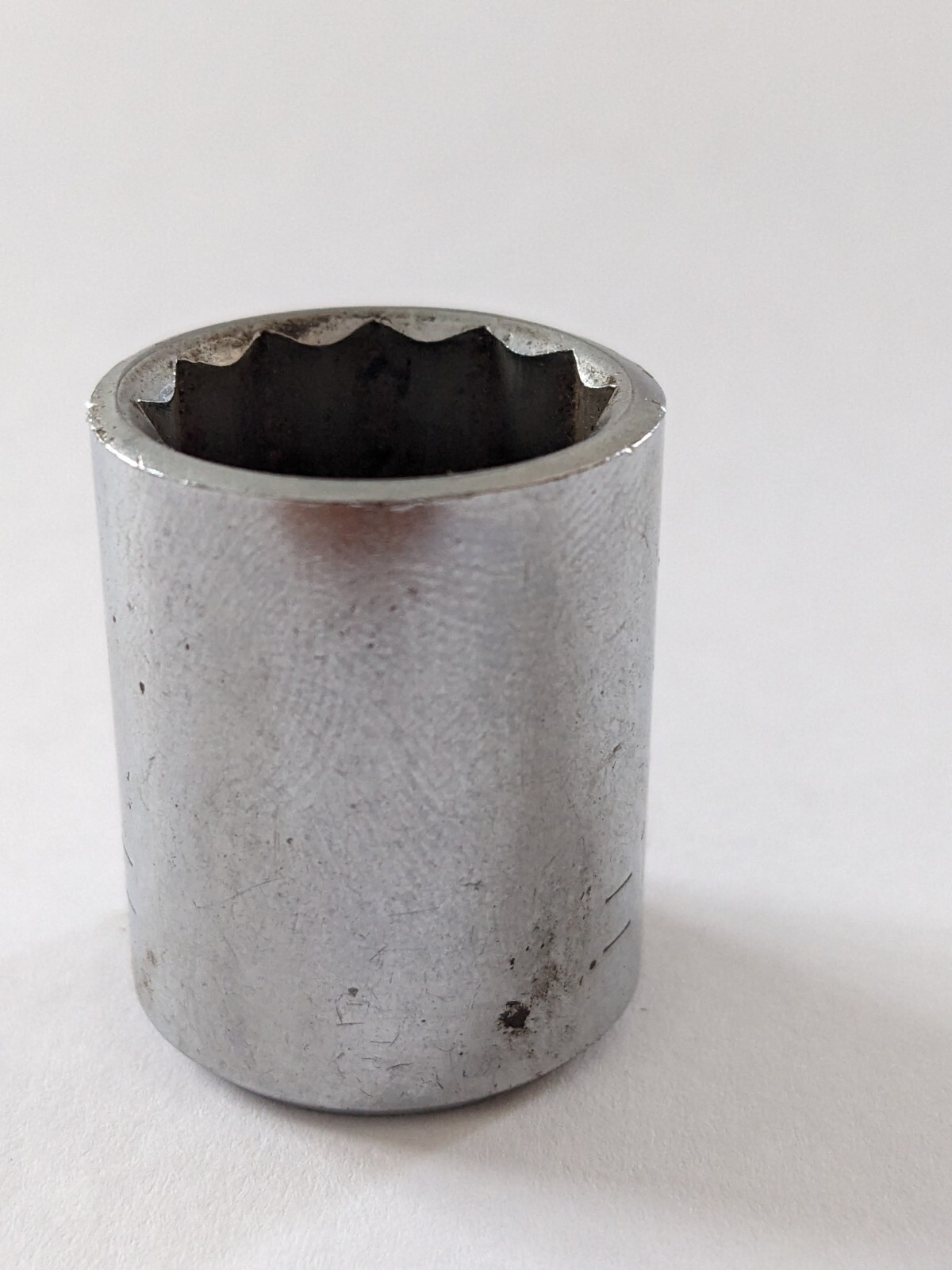 Stanley WorkMaster 86-267, 11/16", 3/8" Drive SAE Hand Socket, 12 Point