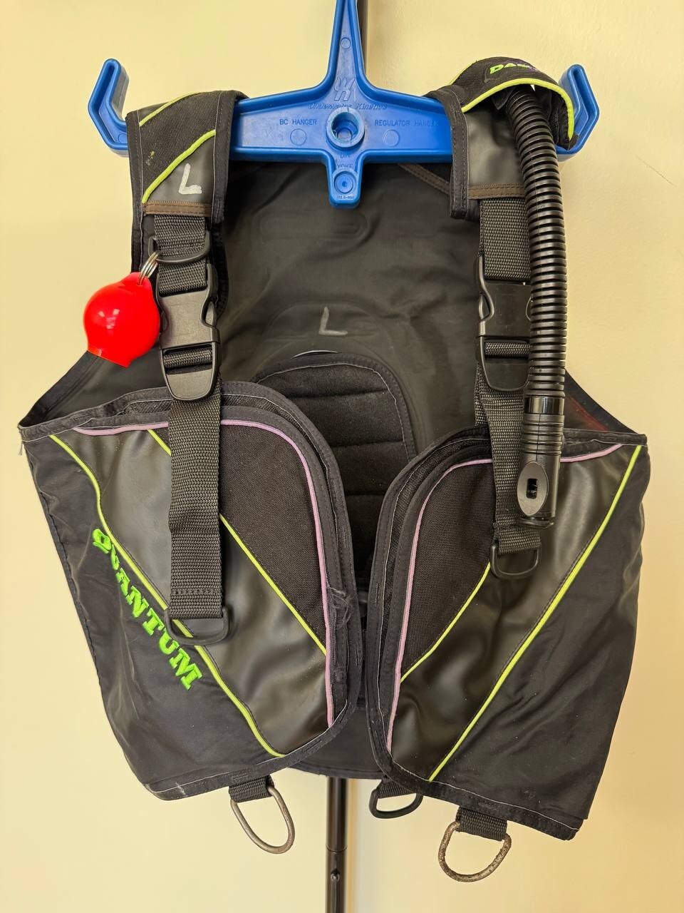 Dacor Quantum Scuba Diving Vest Size: L