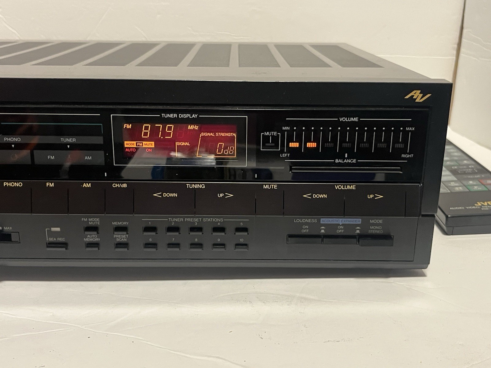 JVC R-X370V STEREO RECEIVER WITH REMOTE BUNDLE