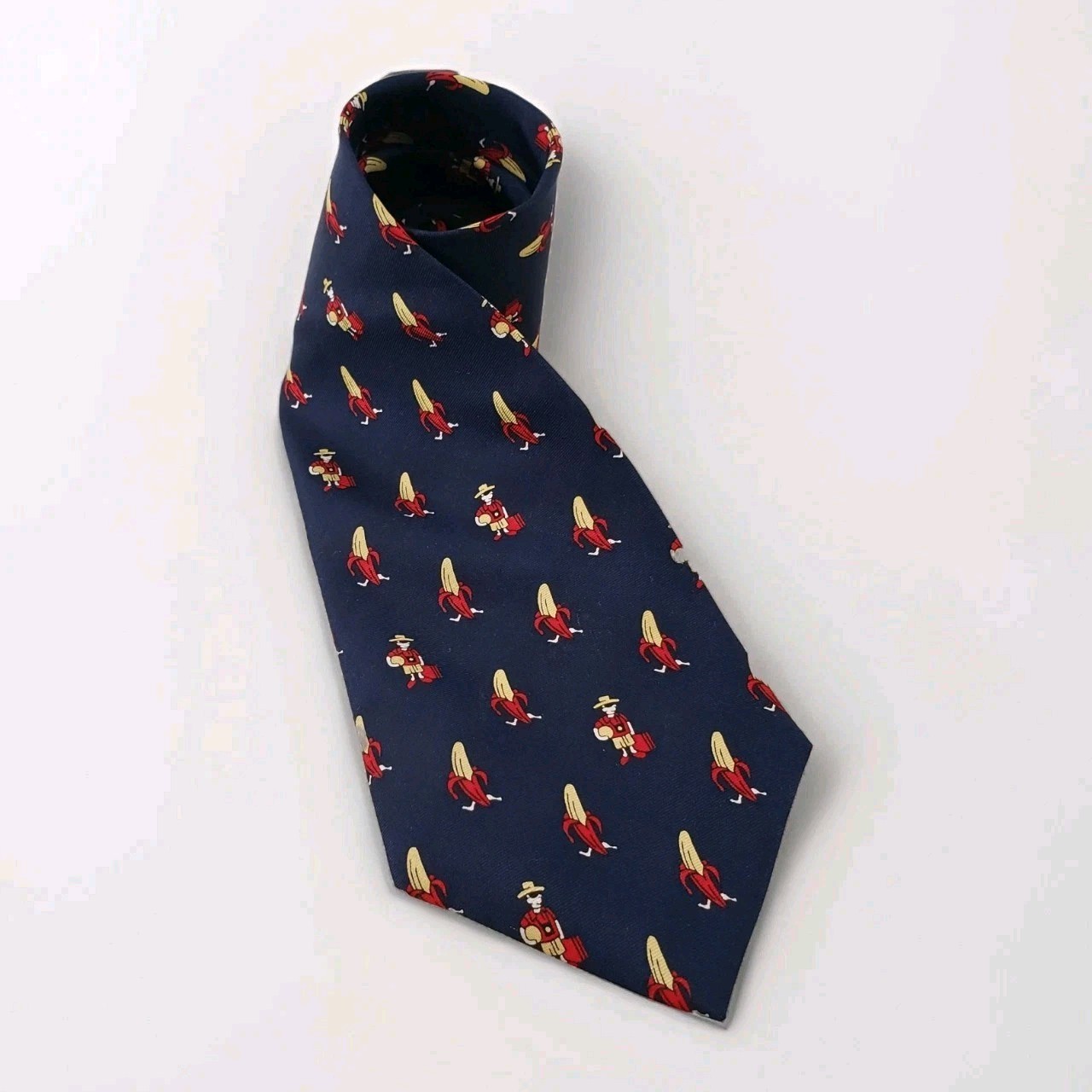 Turbana Men's Neck Tie Vacation Banana Tourist Pure Silk 57 In X 3 3/4 In_BQ