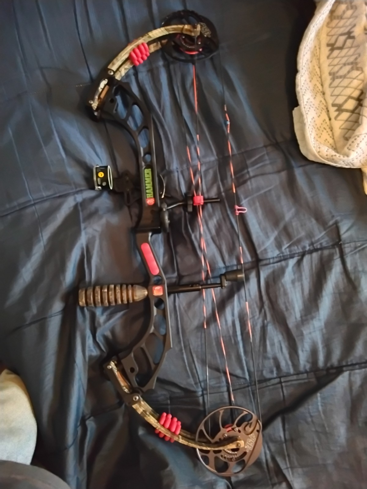 PSE Hammer 60lbs
