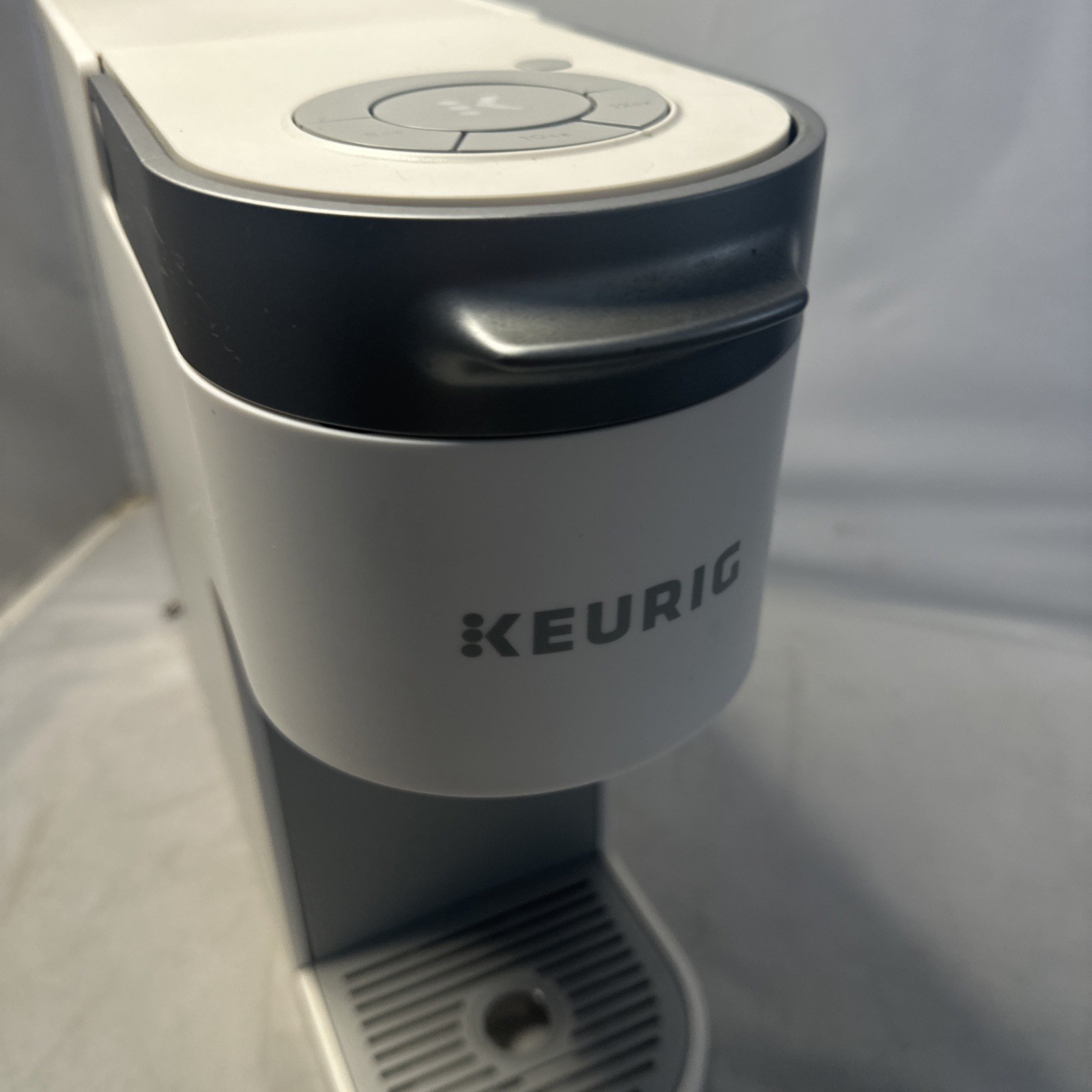 Keurig K-Slim K900 Pod Coffee Machine - White *