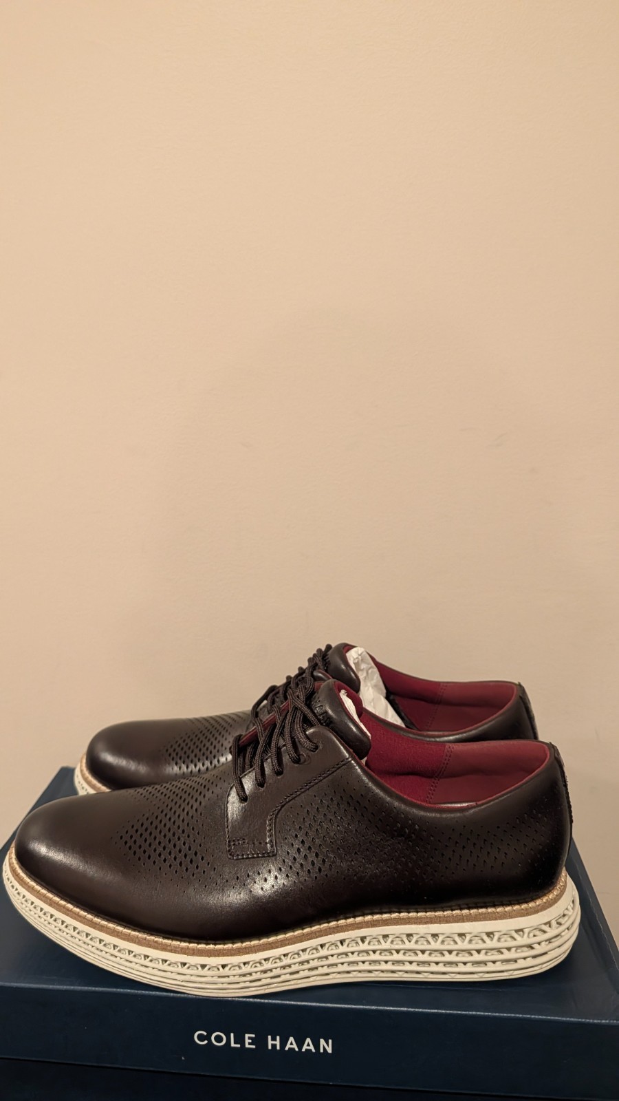 Cole Haan  Men's  Original Grand 2.0 Oxfords Shoe  Size  10 NIB