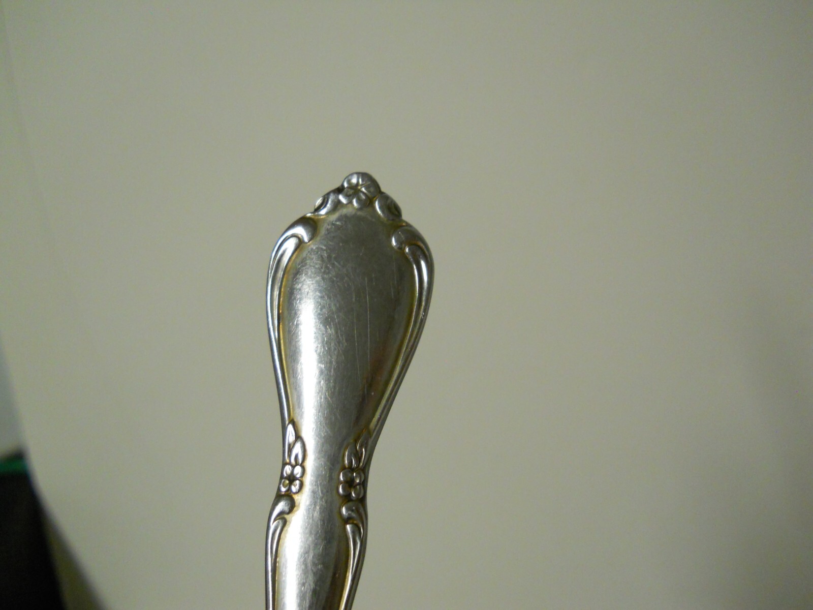 ONEIDA Stainless Flatware Chateau Pattern 5 PC Replacements Extras