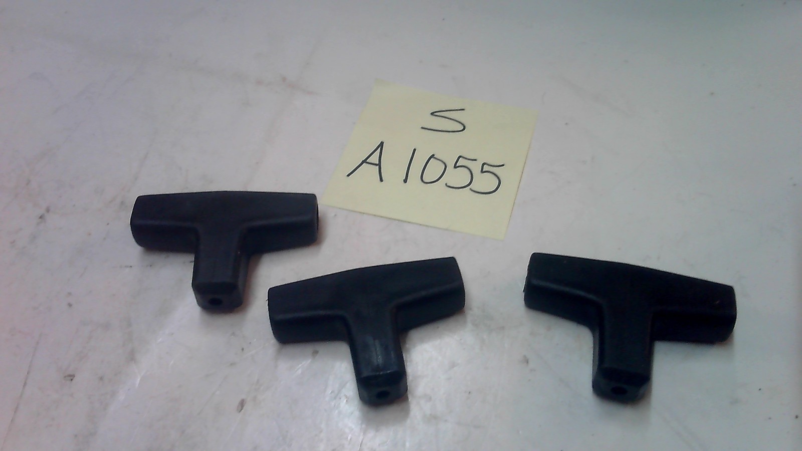 UNIVERSAL PULL ROPE HANDLE ( LOT OF 3)