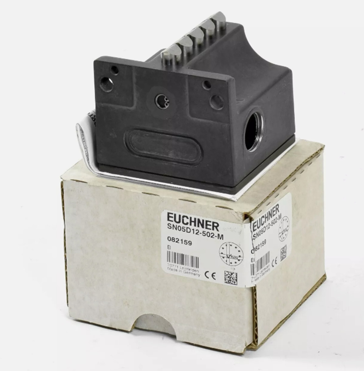 New In Box For EUCHNER SN05D12-502-M Switch